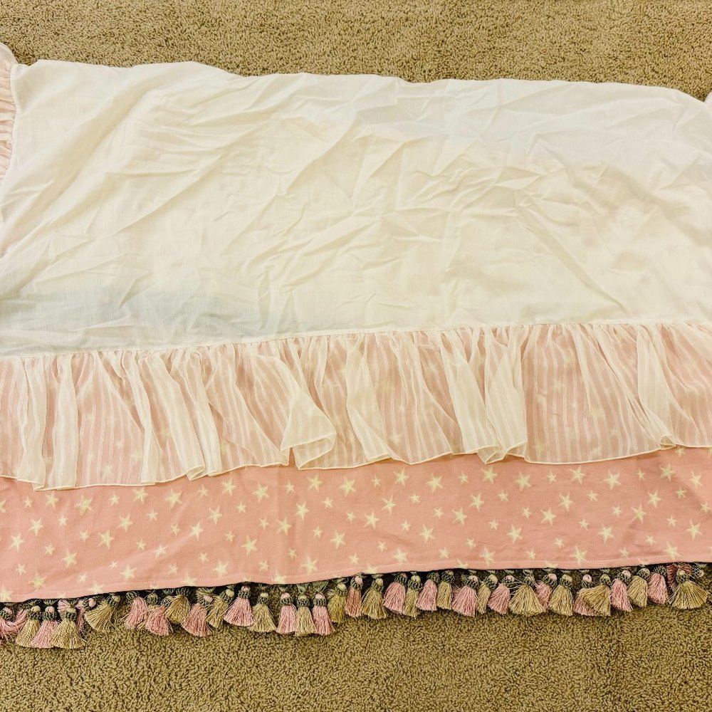 Glenna Jean Isabella Bed skirt and diaper holder